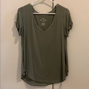 American Eagle t-shirt